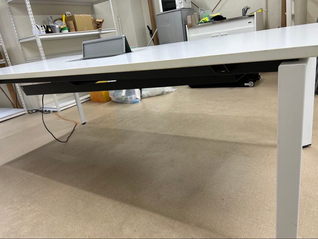 配線ボックス付き 会議用テーブル　幅220 ミーティングテーブル