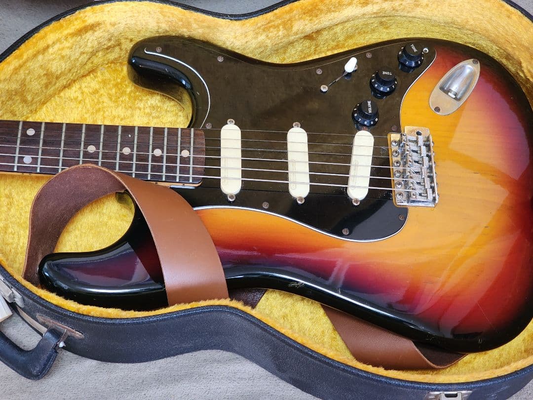 エレキギターFERNANDES フェルナンデス ストラト サンバースト ジャンク