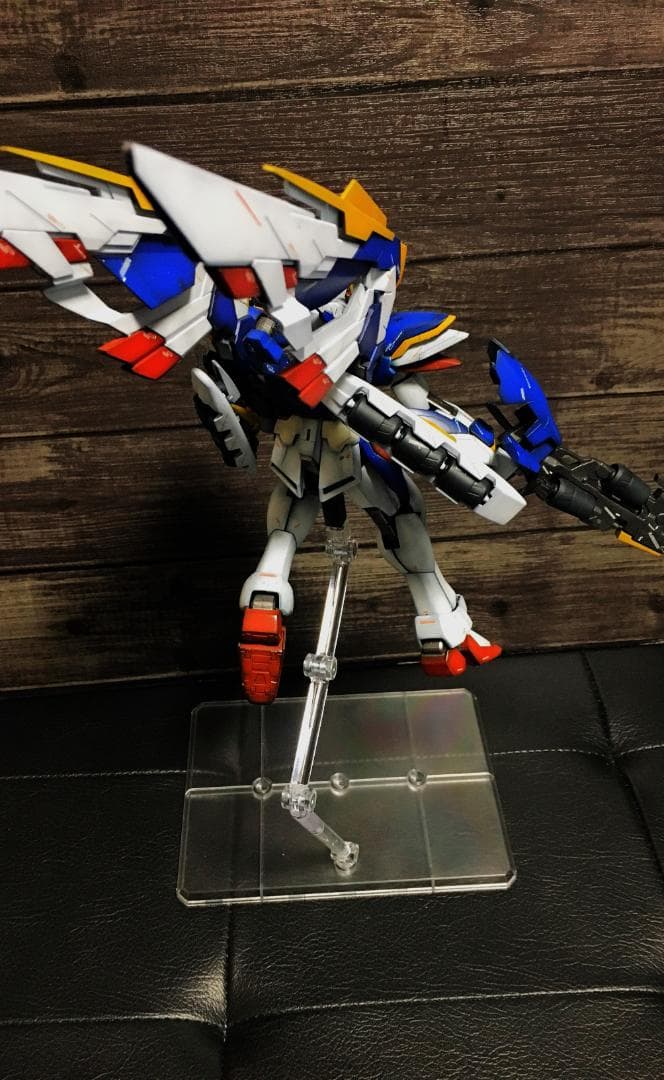 MG 1/100 ウイングガンダム EW　グラデーション全塗装完成品