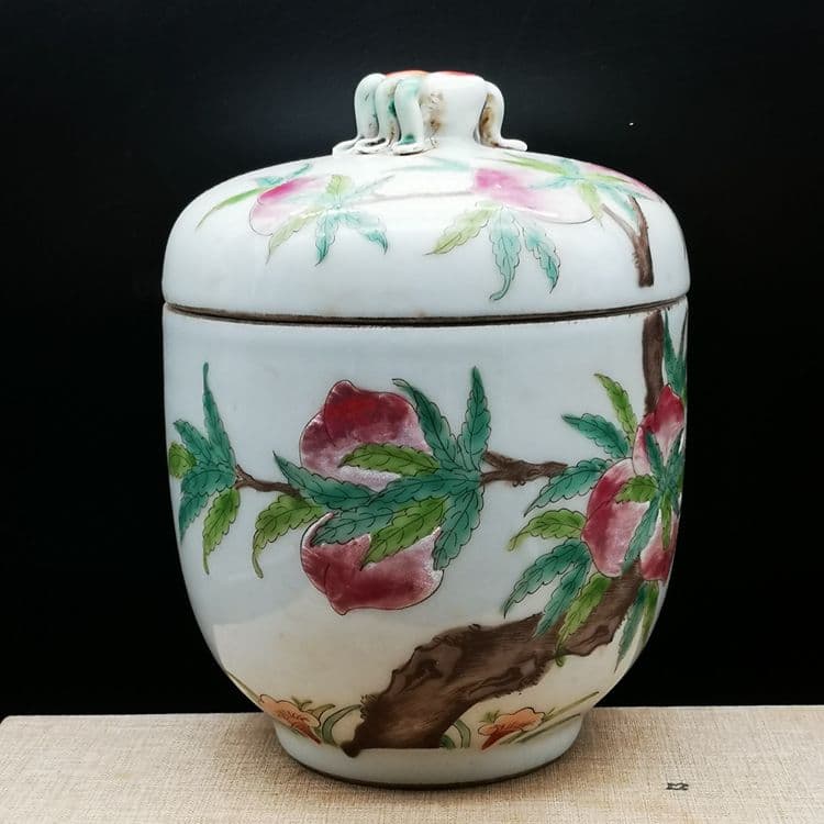 民国粉彩九桃五福紋蓋缶 現代工芸品 美術品 置物