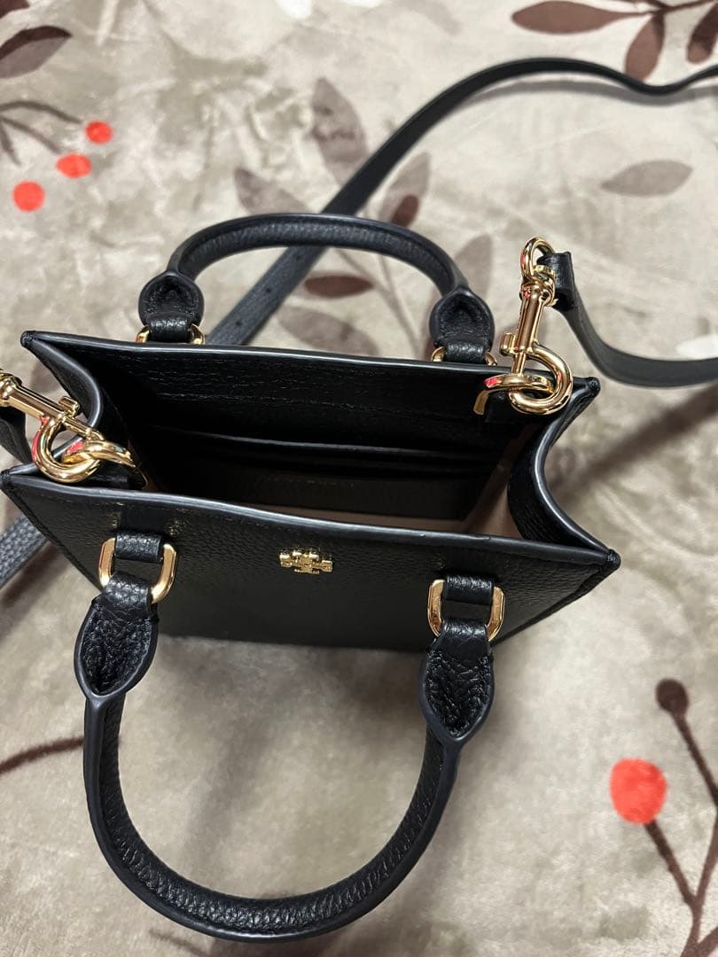 トリーバーチショルダー黒バッグ