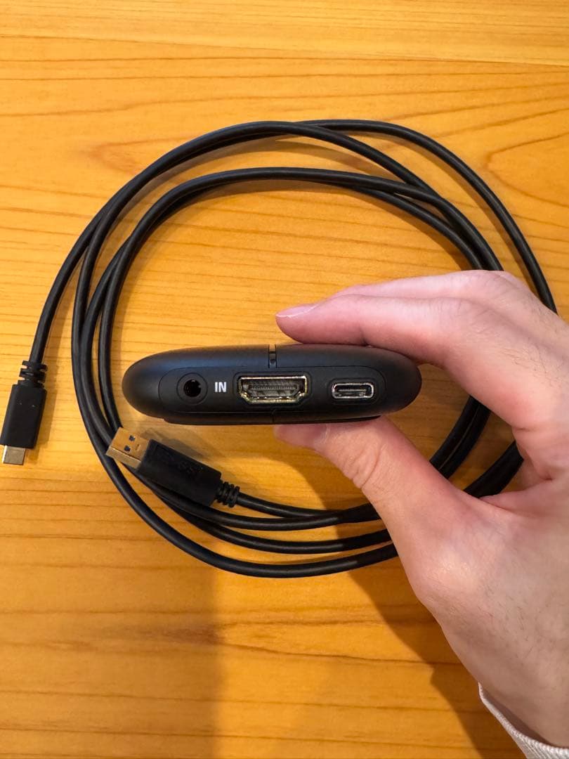 映像用ケーブル 18Elgato HD60 S+