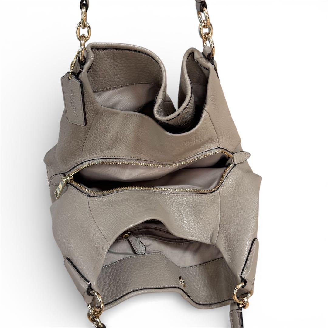 Coach Madison Phoebe ペブルドレザー ショルダーバッグ