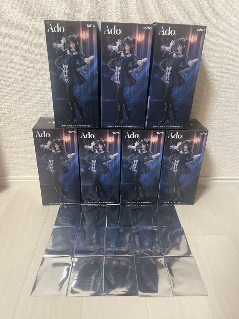 Ado フィギュア〜Winter ver.〜　7個セット　ステッカー15枚付き