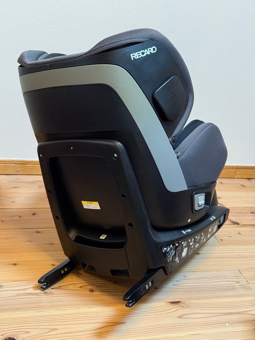 M*R様 新生児■チャイルドシート■RECARO ゼロワン アッシュグレイ IS