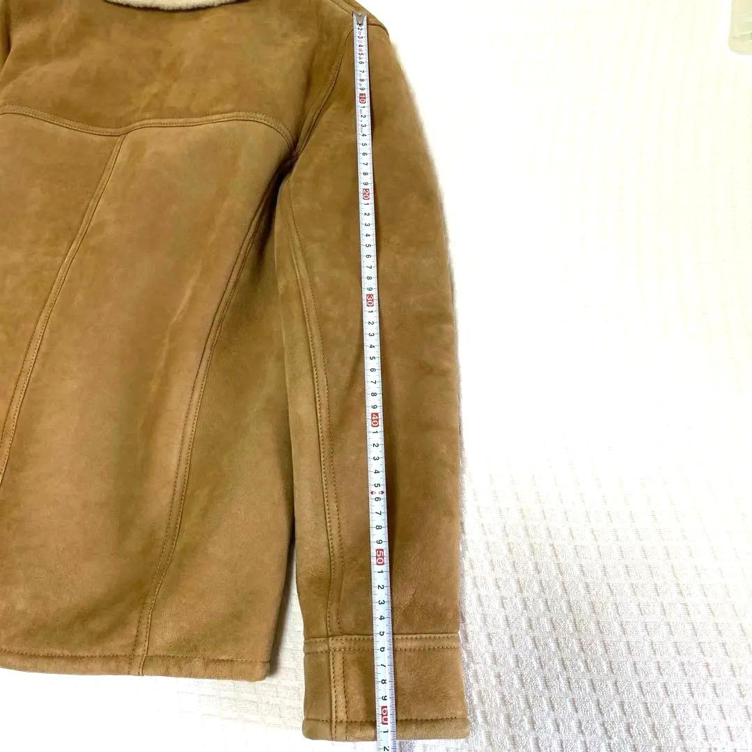 サンローランパリムートンジャケットサイズ44です。