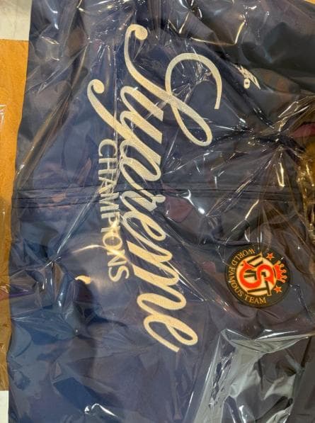 未使用Supreme×Umbro Gradient Track MサイズJK