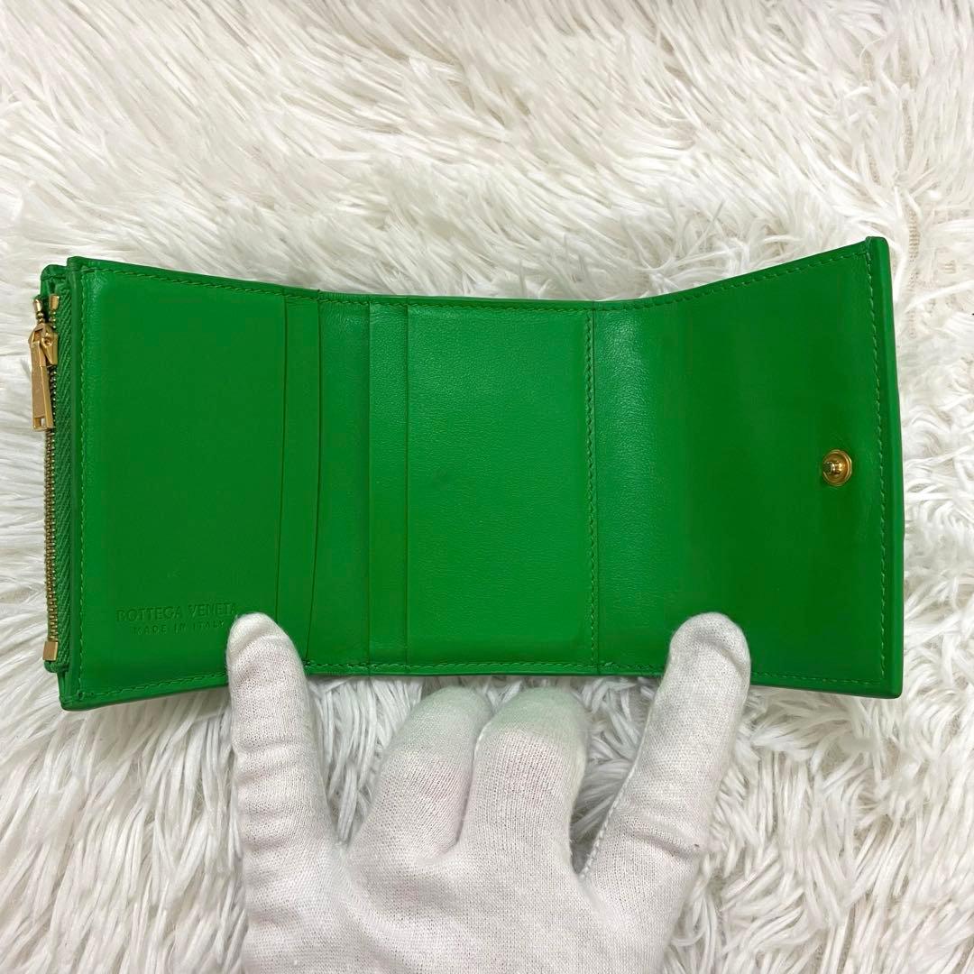 極美✨ボッテガヴェネタ 三つ折り財布 カセット レザー グリーン