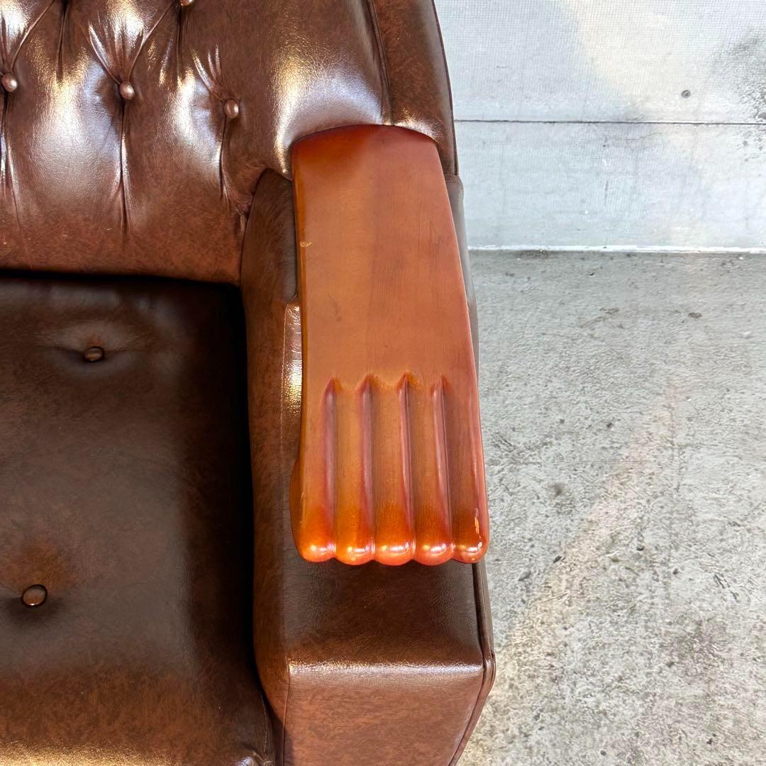 ✦70s✦チェスターフィールド調 PUレザー 1人掛けソファ　アンティーク