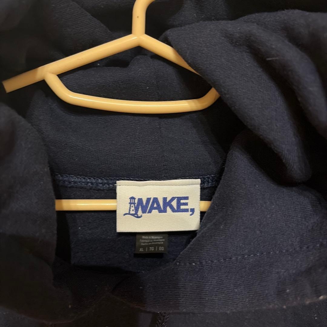 wake sapporo フーディー　ネイビー　XL