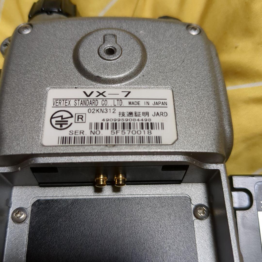 STANDARD VX-7 50/144/430MHz 受信バンド拡張済み
