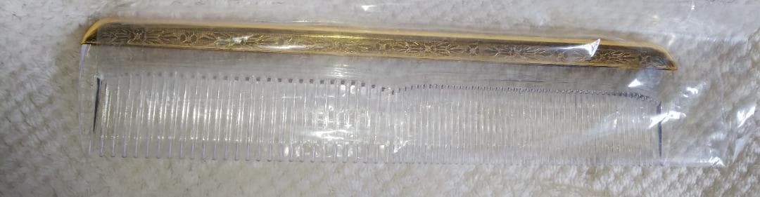 手鏡ミラー、ブラシ、コーム 3点 真鍮 彫刻 レトロ インテリアコレクション