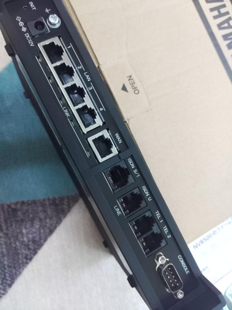YAMAHA NVR500 有線LANルーター ほぼ新品です
