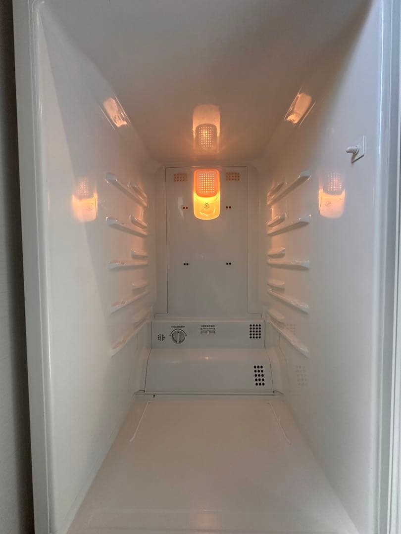 サラダ_National WiLL FRIDGE Mini レトロ冷蔵庫