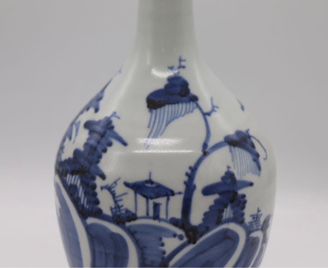 染付　山水亭閣紋瓶　送料込み0329