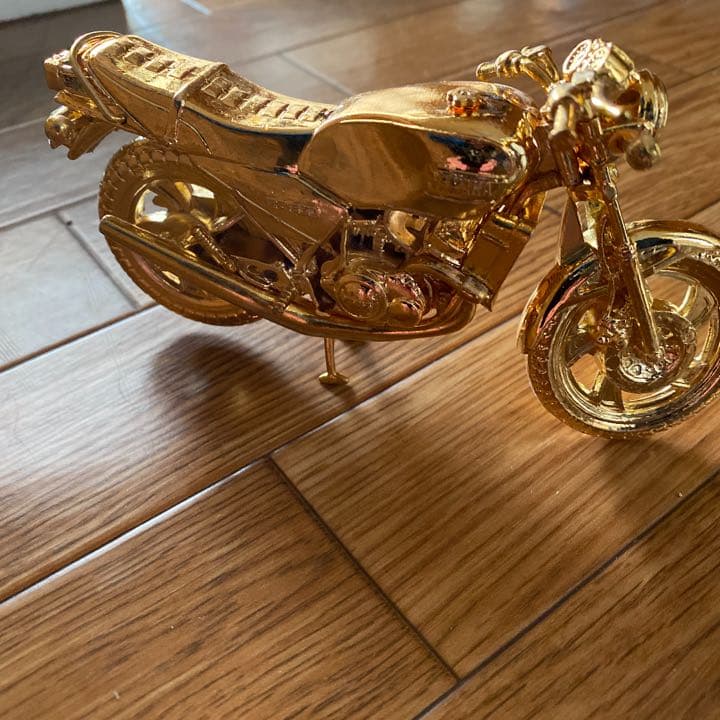 世界の名車シリーズ　レッドバロン