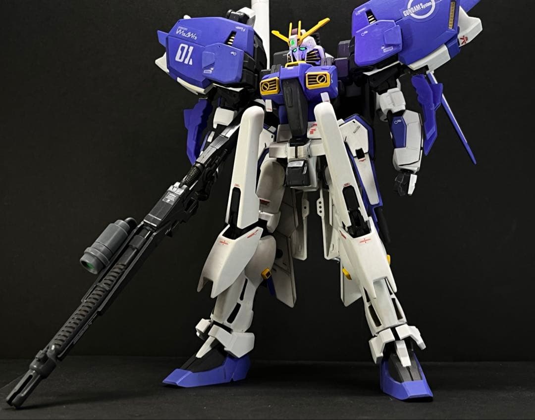 改造ガンプラ　塗装済み完成品　hgスペリオルガンダム　sガンダム