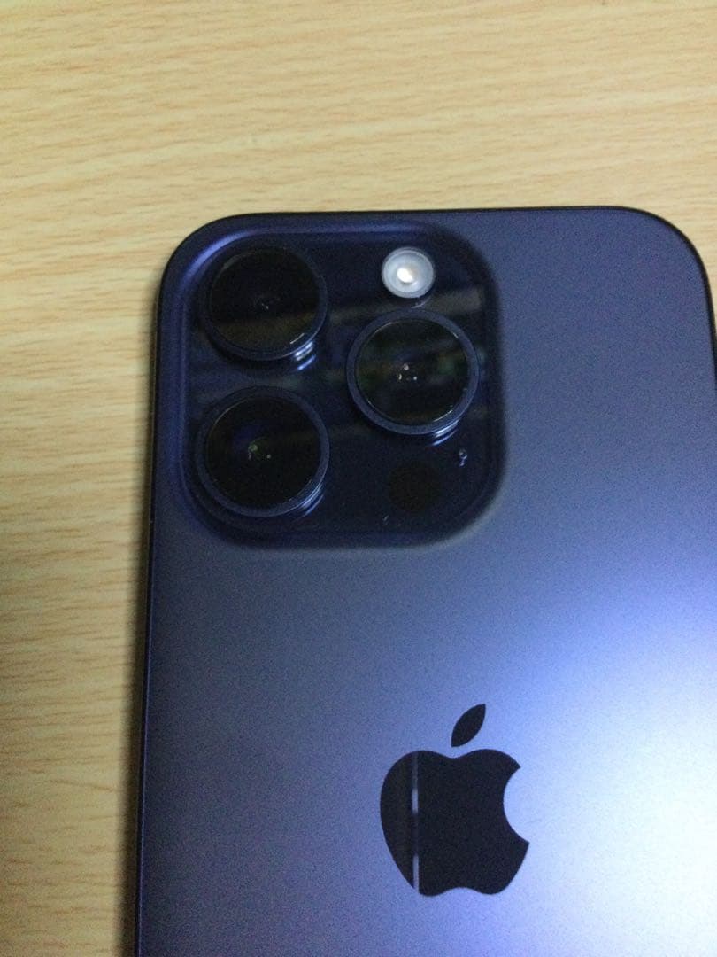 Liora_K_0101iPhone 15 Pro ブルーチタニウム