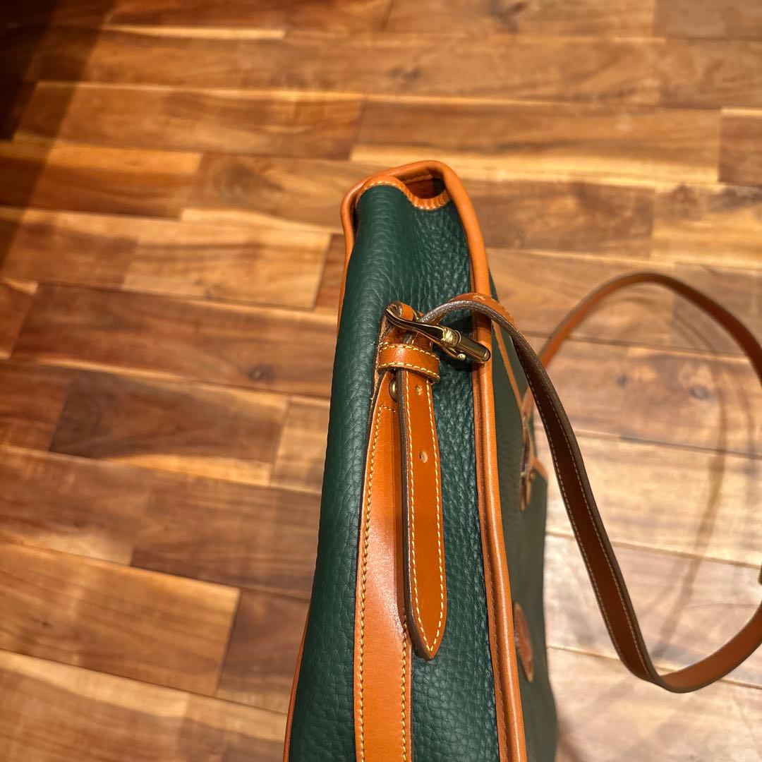 美品✨本革✨Dooney & Bourke✨レザー✨ショルダーバッグ✨グリーン