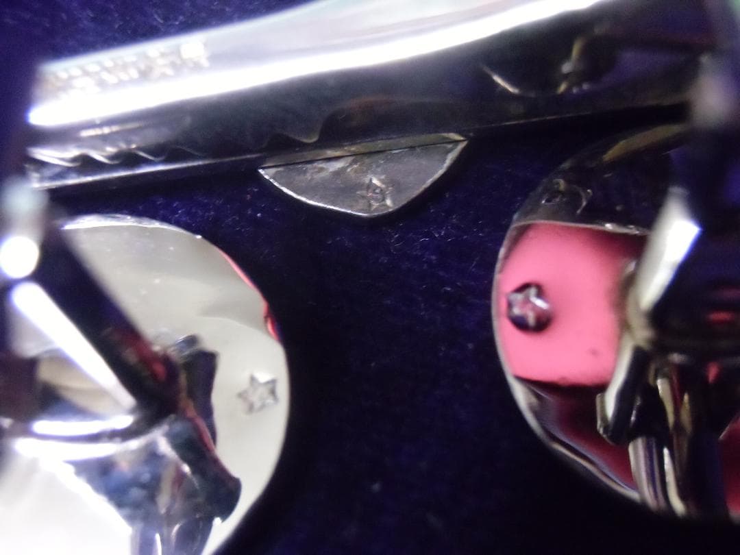 ●日本の記章＊自衛隊＊航空幕僚長＊純銀製カフス＆タイピン＋木盃（実物）