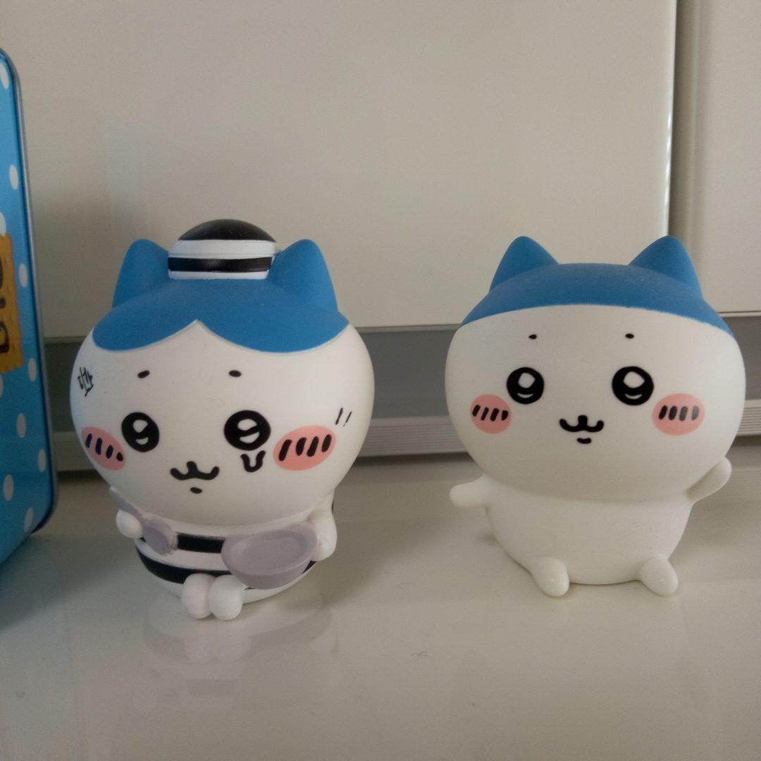 BIS キャラクター缶とフィギュアセット