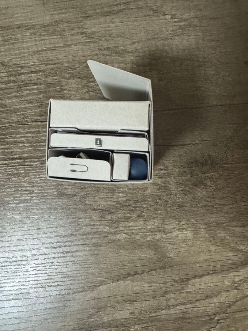 LinkBuds S ワイヤレスイヤホン　NiziUケース付