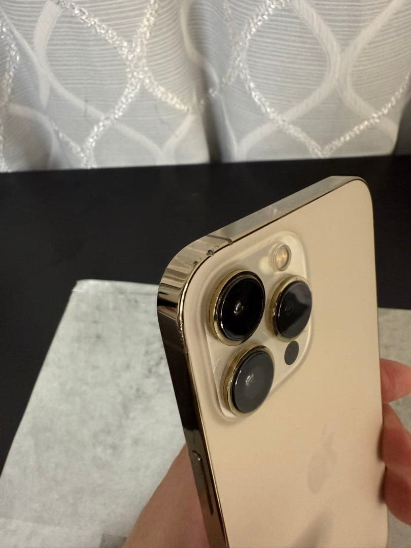 iPhone13Pro MAXゴールド 本体