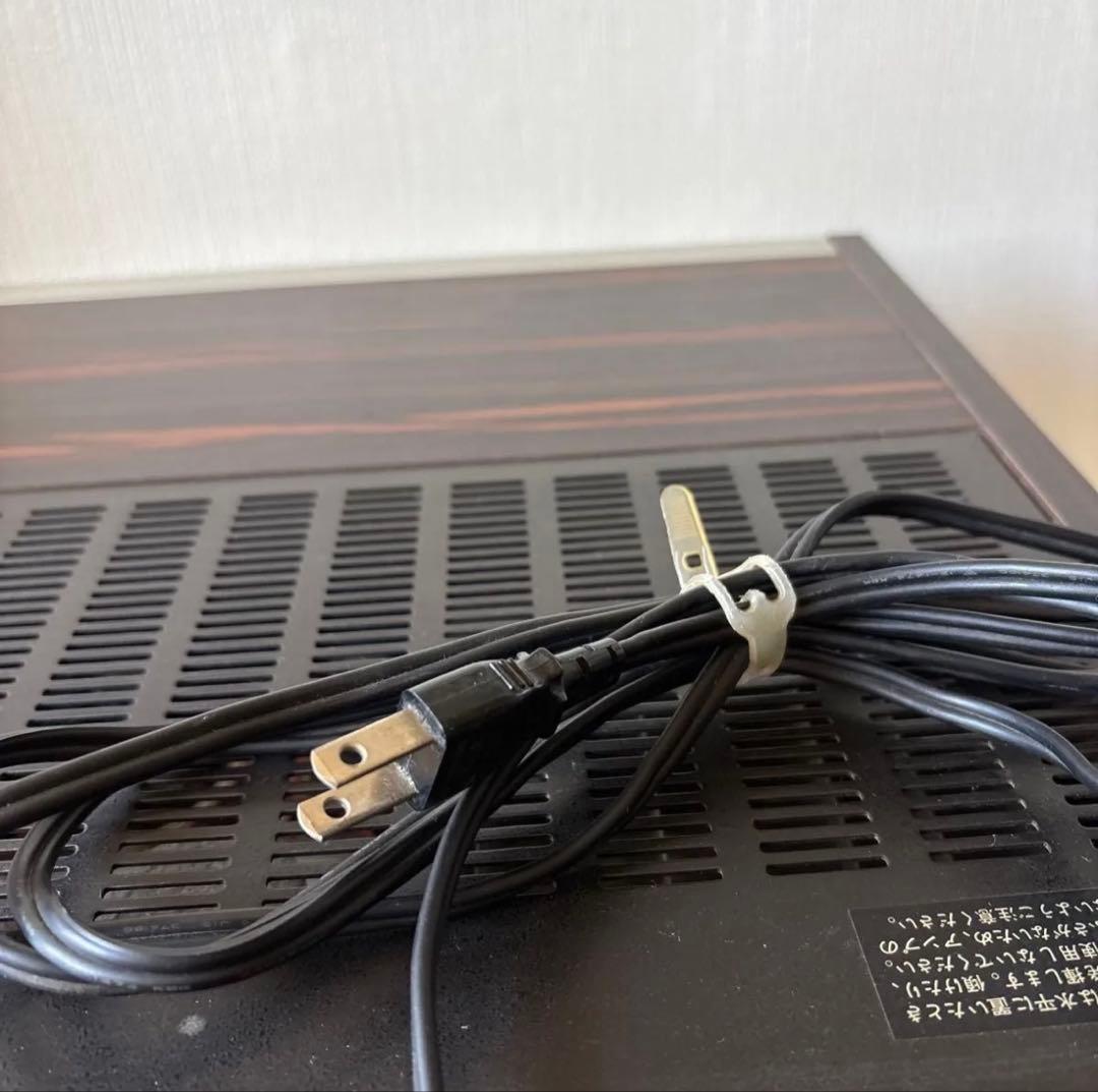 AU-D607F プリメインアンプ　SANSUI