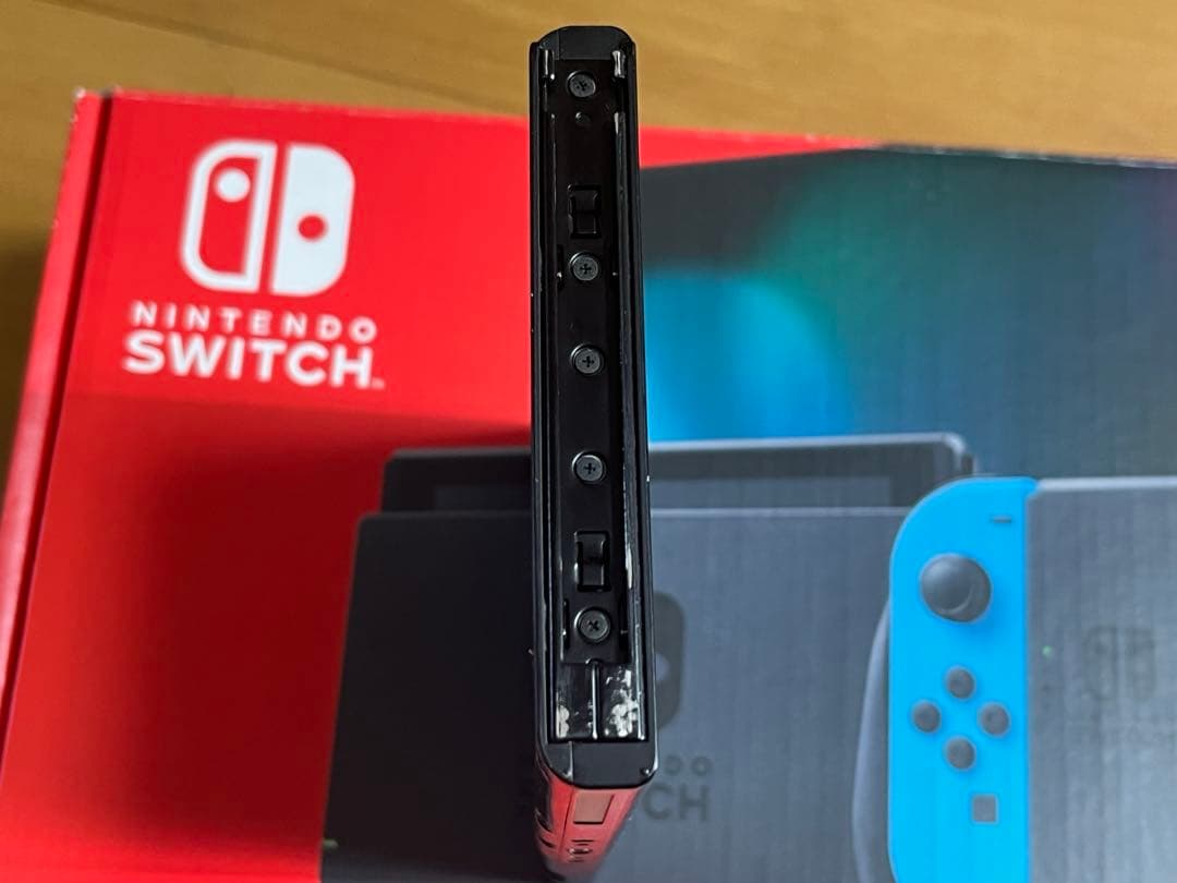 Nintendo Switch 本体 青/赤 Joy-Con付き　ジャンク品