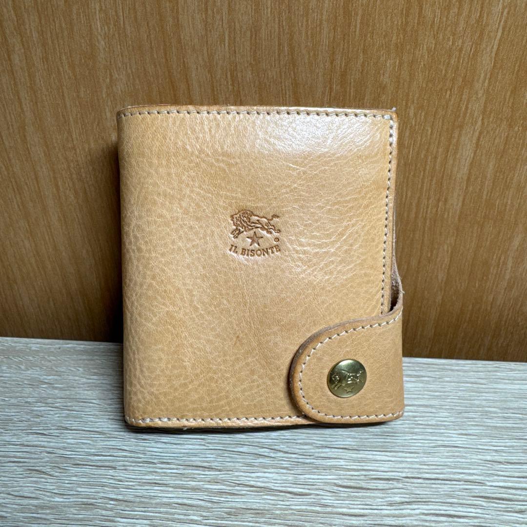 イルビゾンテ　折り財布　男女問わず ナチュラルヌメ IL BISONTE