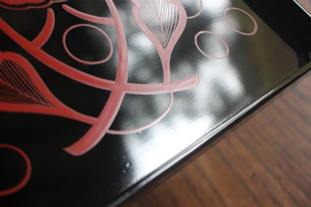 時代逸品！端正な黒漆に優美な木芙蓉文の映える隅切四方折敷（検京塗吉野塗お盆お膳