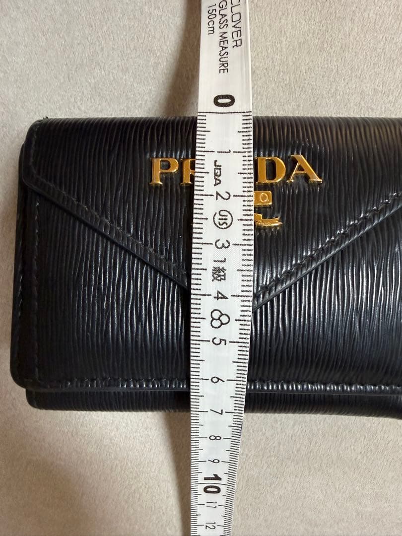 PRADA☆ブラックレザー 三つ折りミニウォレット