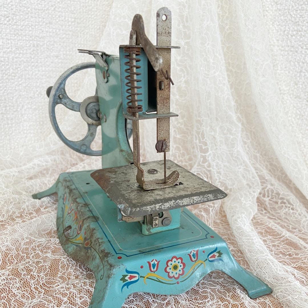 アンティーク トイミシン　水色　リンドストローム ビンテージ