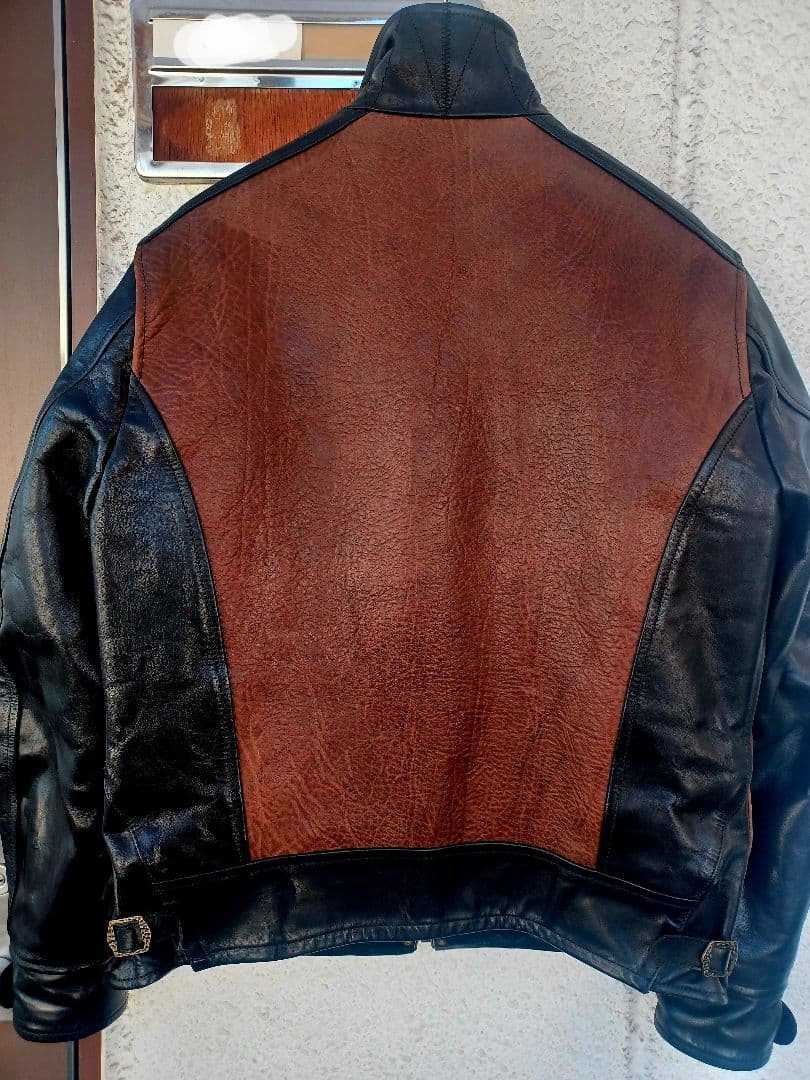 1/17(土)迄の特価！雰囲気抜群『CIDU LEATHERS』水牛革馬革コンビ