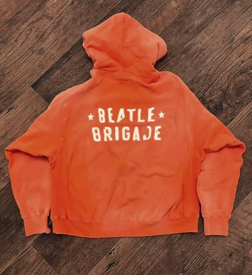 トップス BOWWOW \"BEATLE MANIA MARDI GRAS HOODIE\"