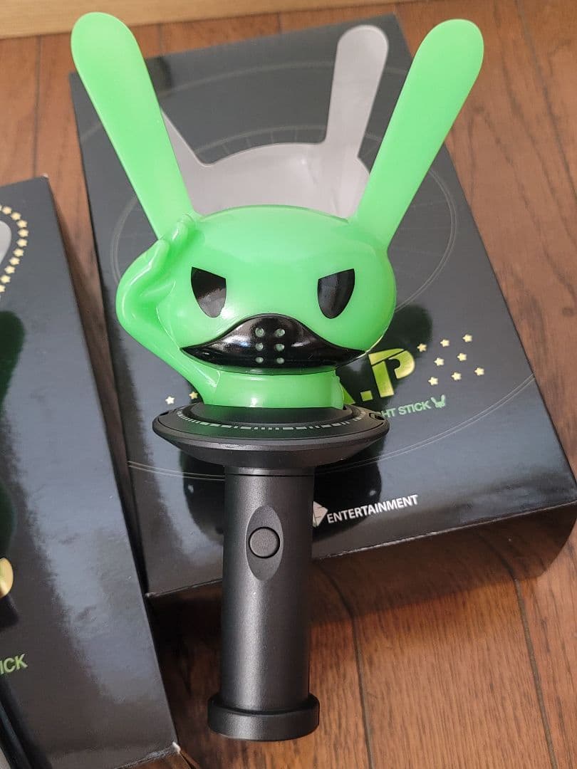 【お値下げ】B.A.P マトキ ペンライト 新旧 ２個セット 箱も綺麗です