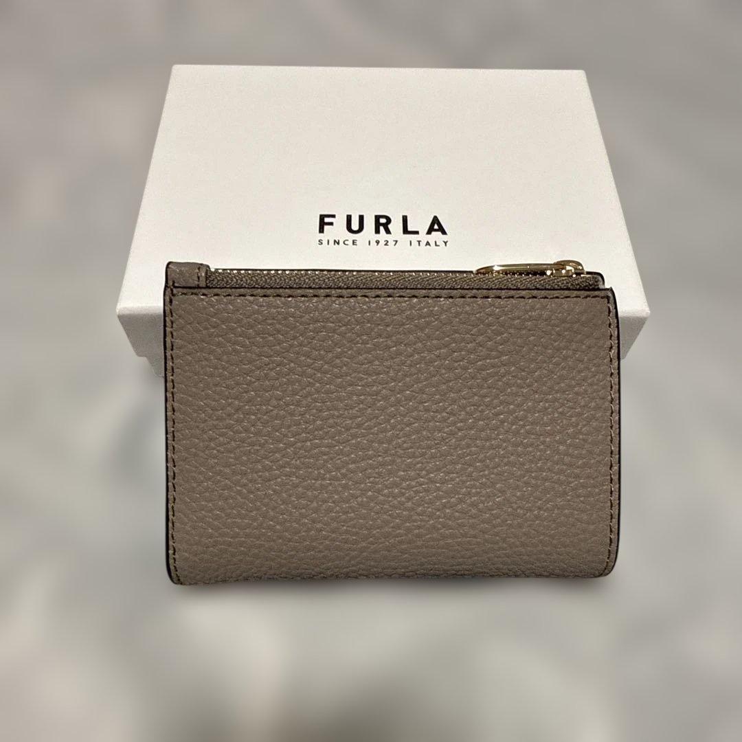 FURLA グレー 二つ折り財布