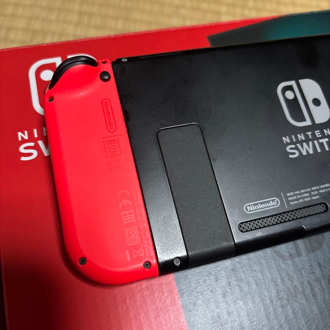 k*4様 Nintendo Switch ネオンブルー/ネオンレッド 本体　訳あ