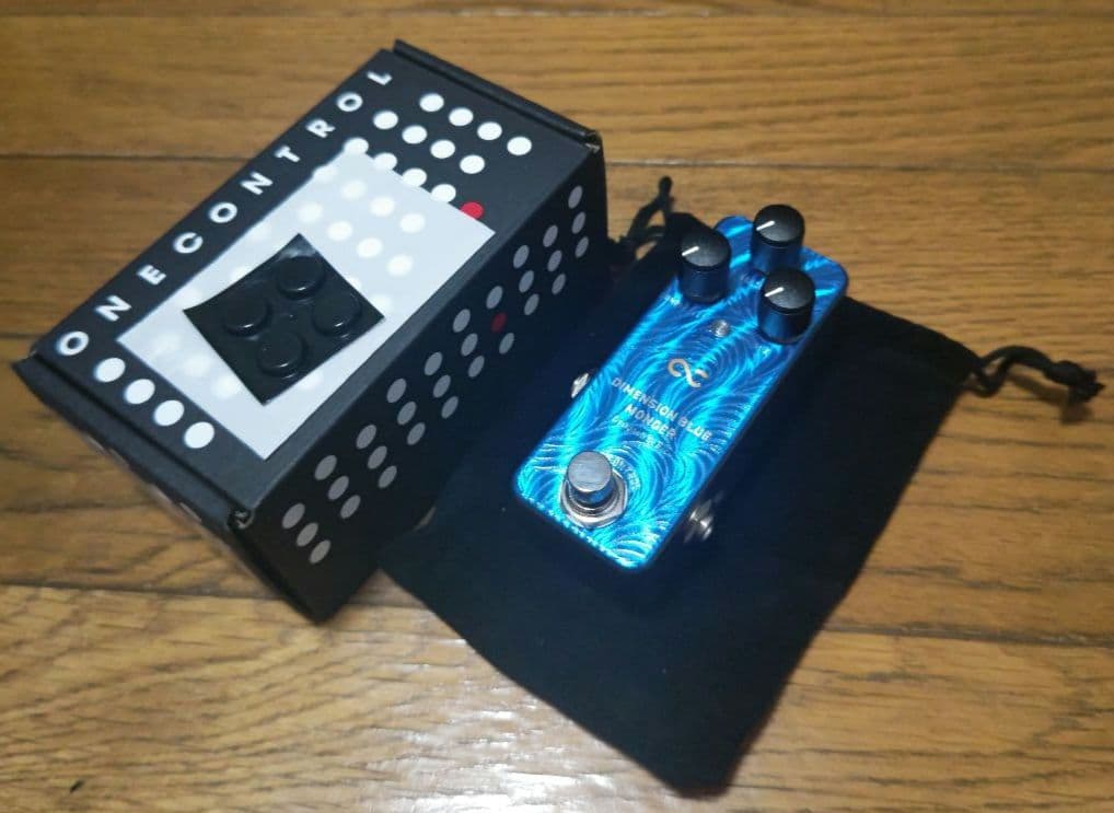 ギター ONECONTROL DIMENSION BLUE MONGER