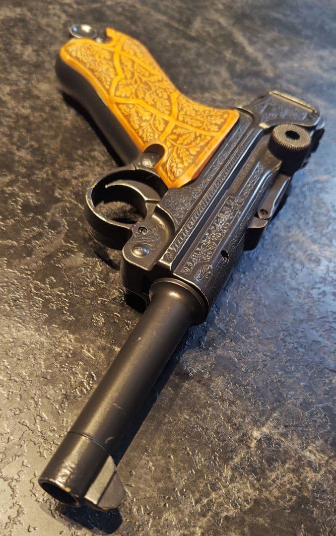 東京マルイ製　ゲーリングルガー　ルガーP08　バイオハザード