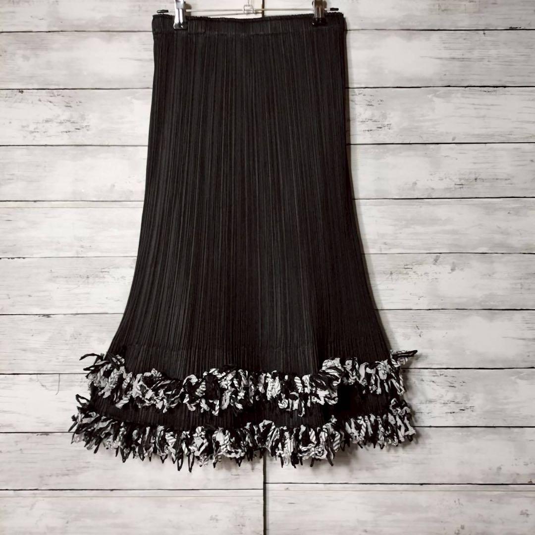 PLEATS PLEASE イッセイミヤケ ひざ丈スカート フリル 立体 フレア