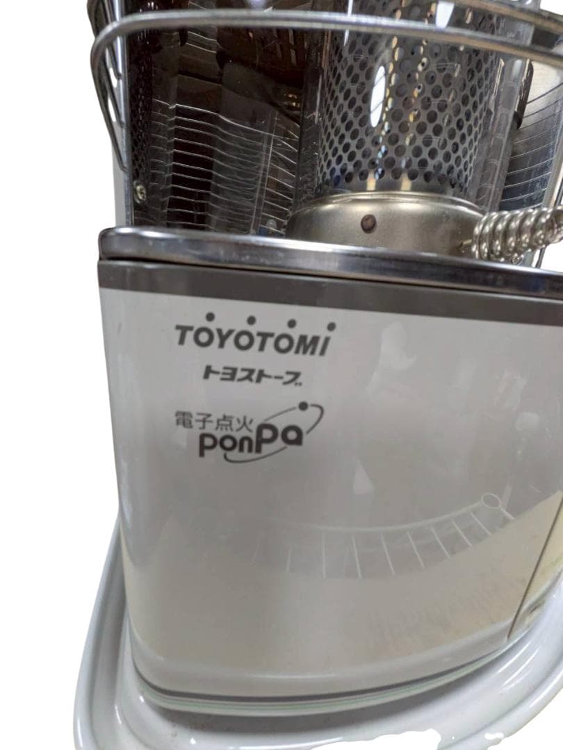 トヨトミ　石油ストーブ　RS-H29G 2017年製　キャンプ