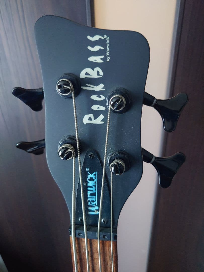 Warwick RockBass Fortress　エレキベース
