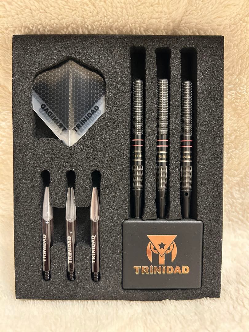 む*ょ様 【トリニダード】ヒューゴ ヒューゴ・リョンモデル 2BA