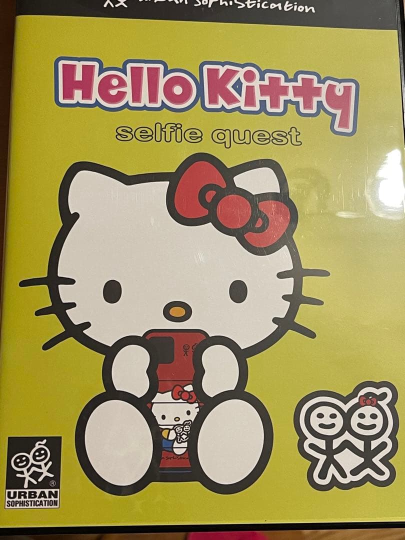 urbansophistication iPhone17Pro ハローキティ 赤