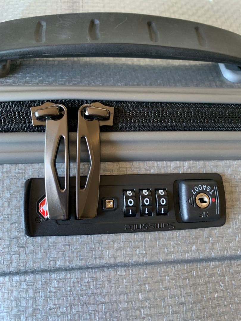 【新品・未使用】サムソナイト コスモライト スピナー 94L 75/28