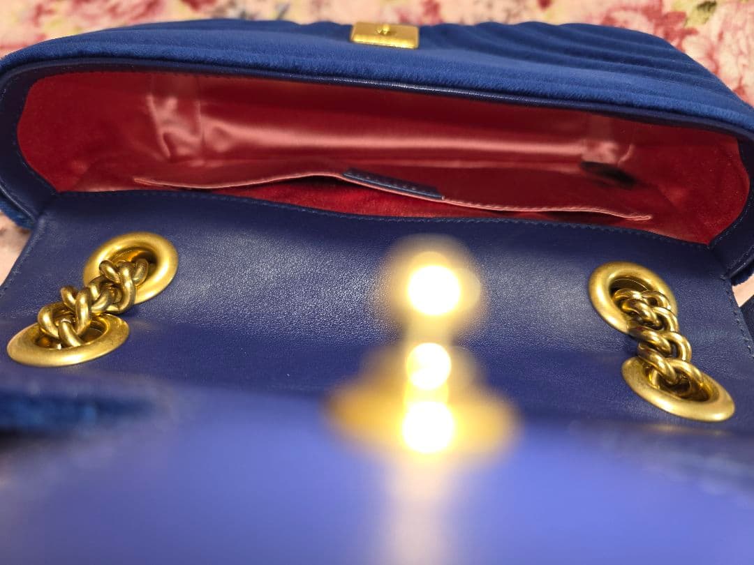 グッチGGマーモントベルベット生地バッグ