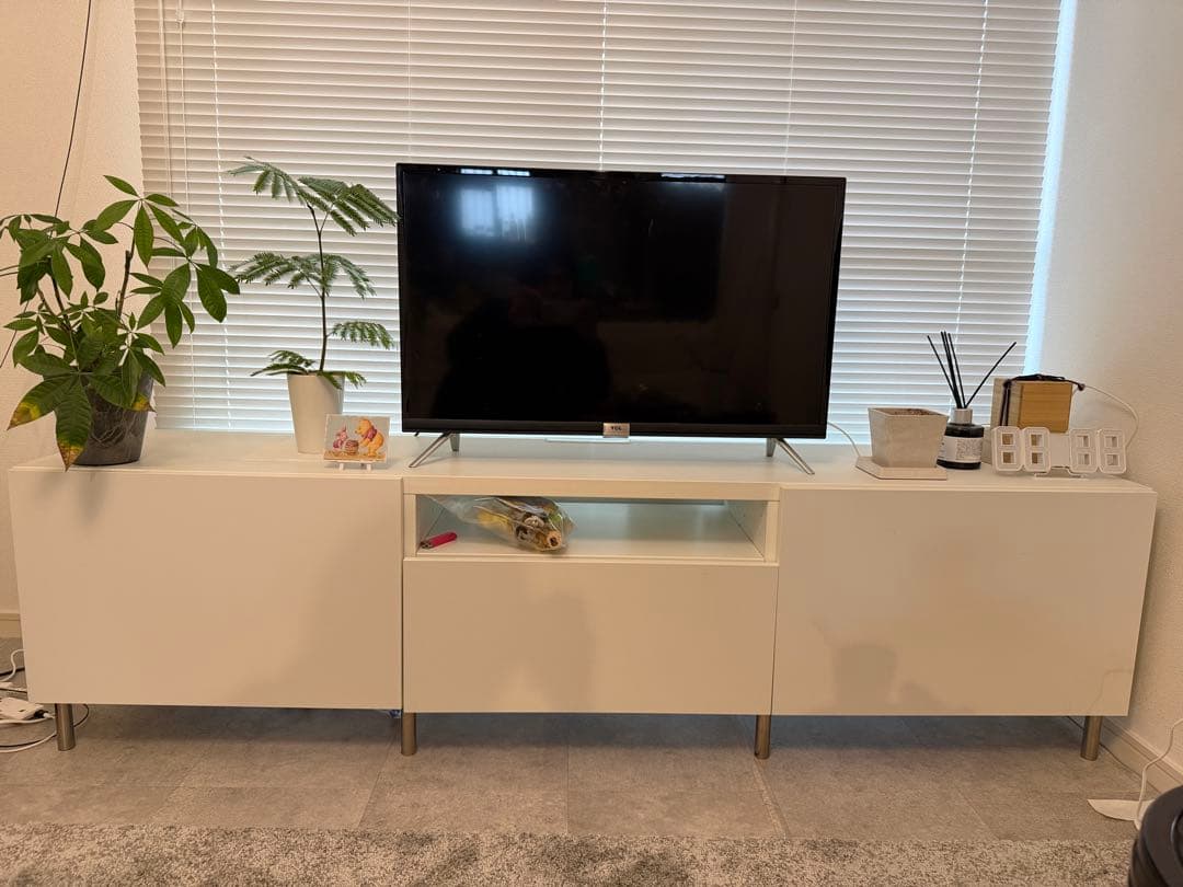 IKEA ベストー　テレビ台　180×40×48cm