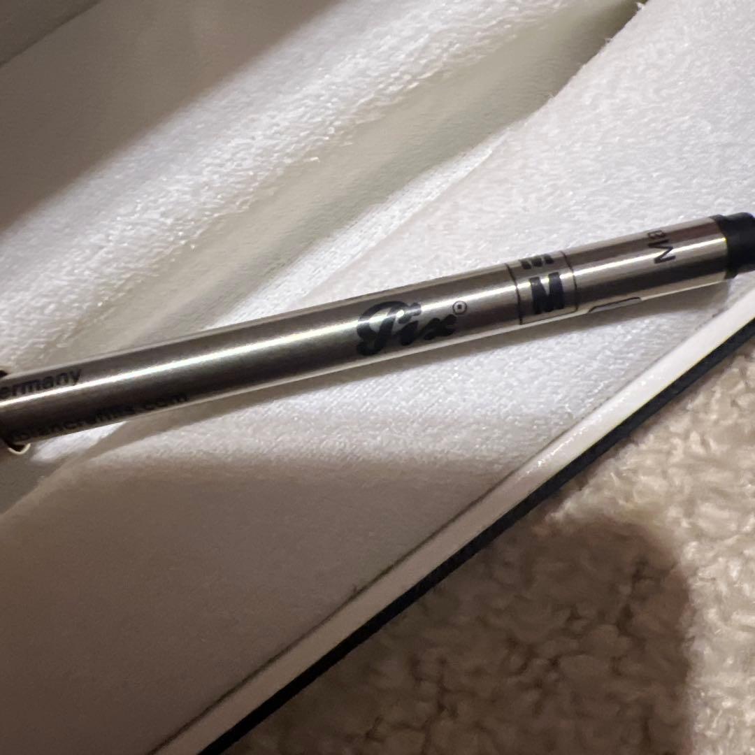 MONT BLANC ボールペン本体 専用ケース付き　宝石付き