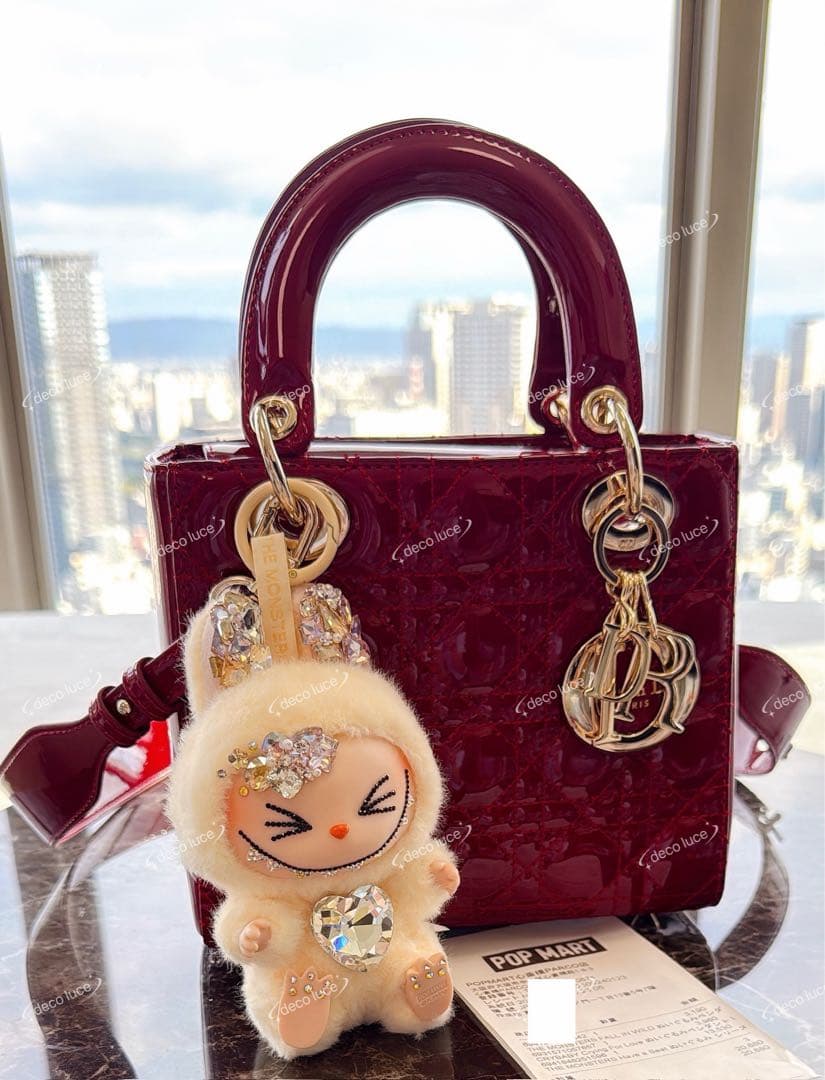 スワロフスキー　ラブブ　デコレーション　Have a Seat SISI シート